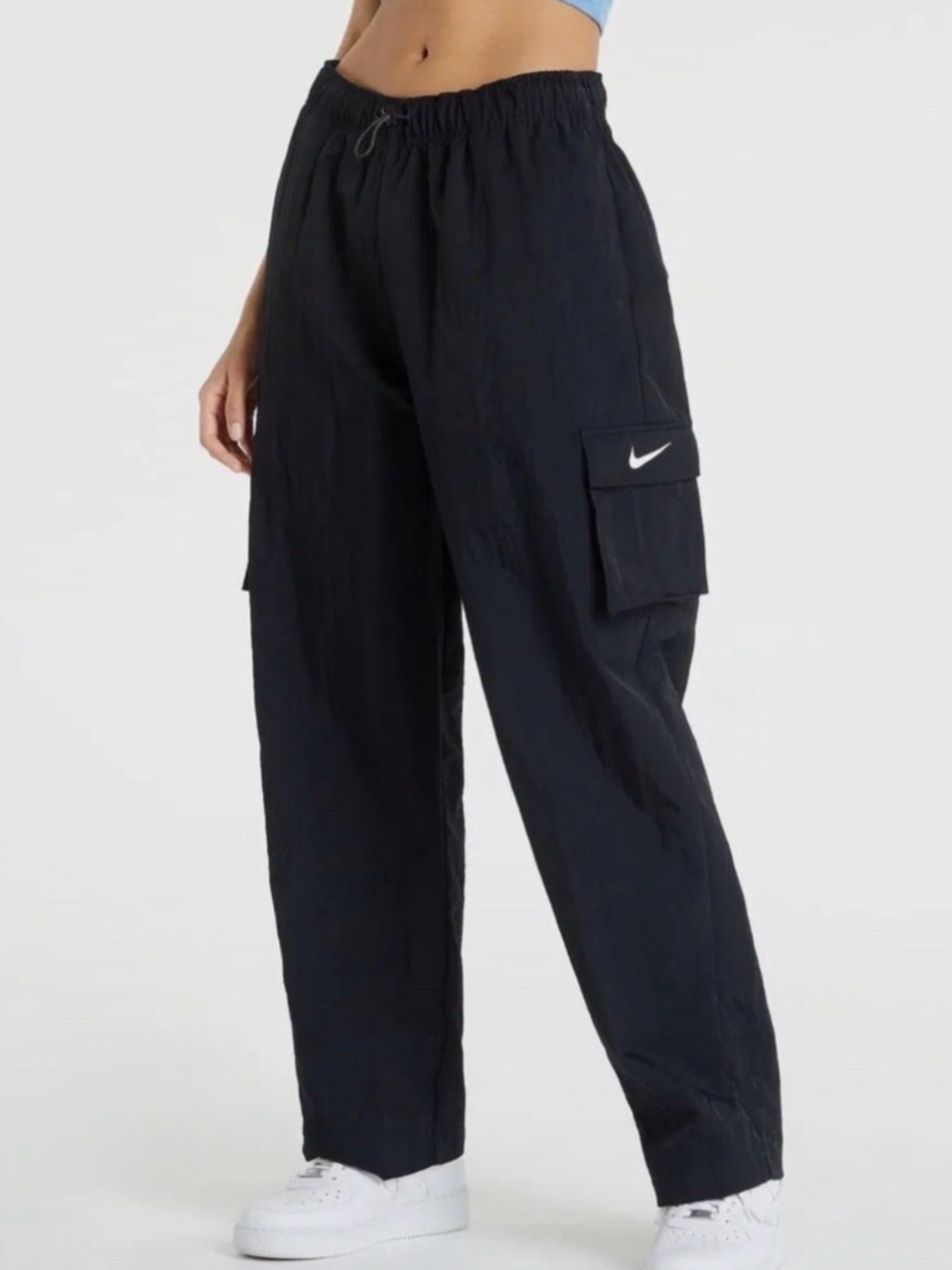 Nike Black Women's XL Cargo Nylon Woven Cargo Pants - Picture 1 of 5